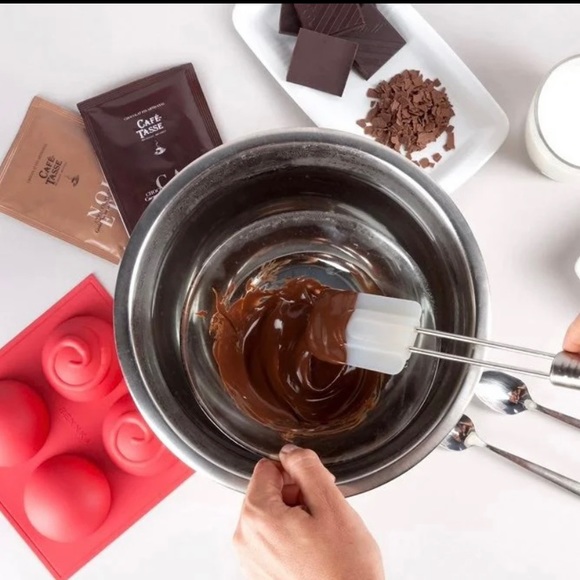 Bennkai Hot Chocolate Bomb Maker-NWT!! - Picture 6 of 11